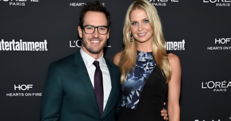 Mark Paul Gosselaar Wife