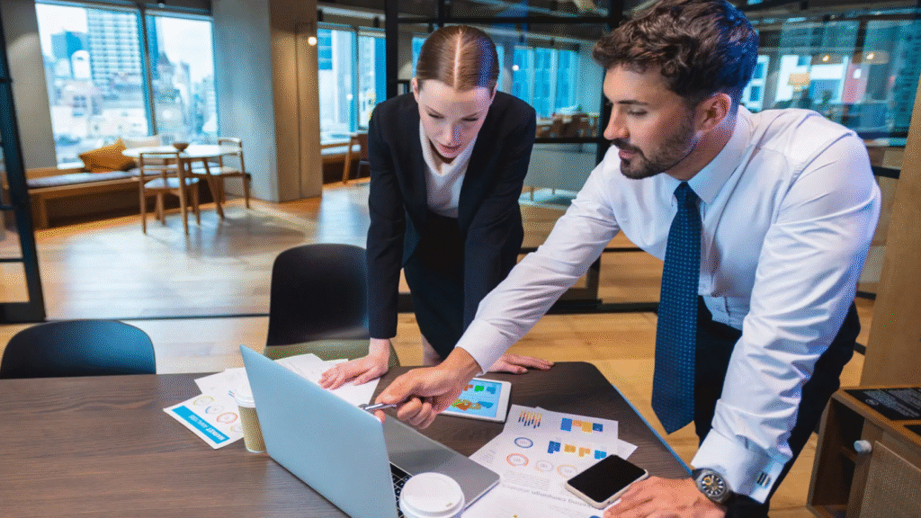 Smart Business Strategies for 2026: How Entrepreneurs Can Stay Ahead of the Competition